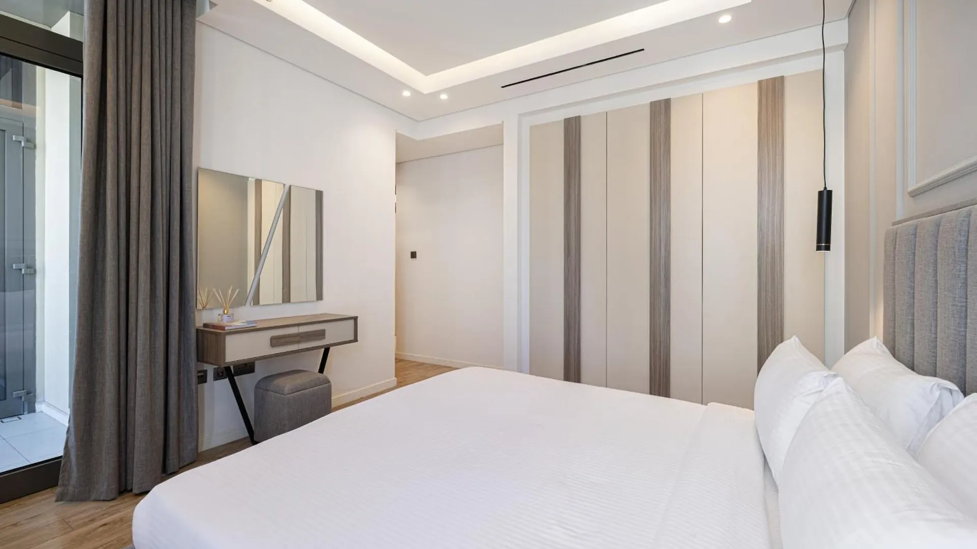 Daniels 2Br At Jumeirah Garden City Dubai United Arab Emirates