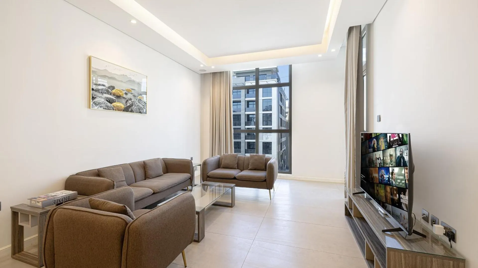 Apartment Daniels 2Br At Jumeirah Garden City Dubai
