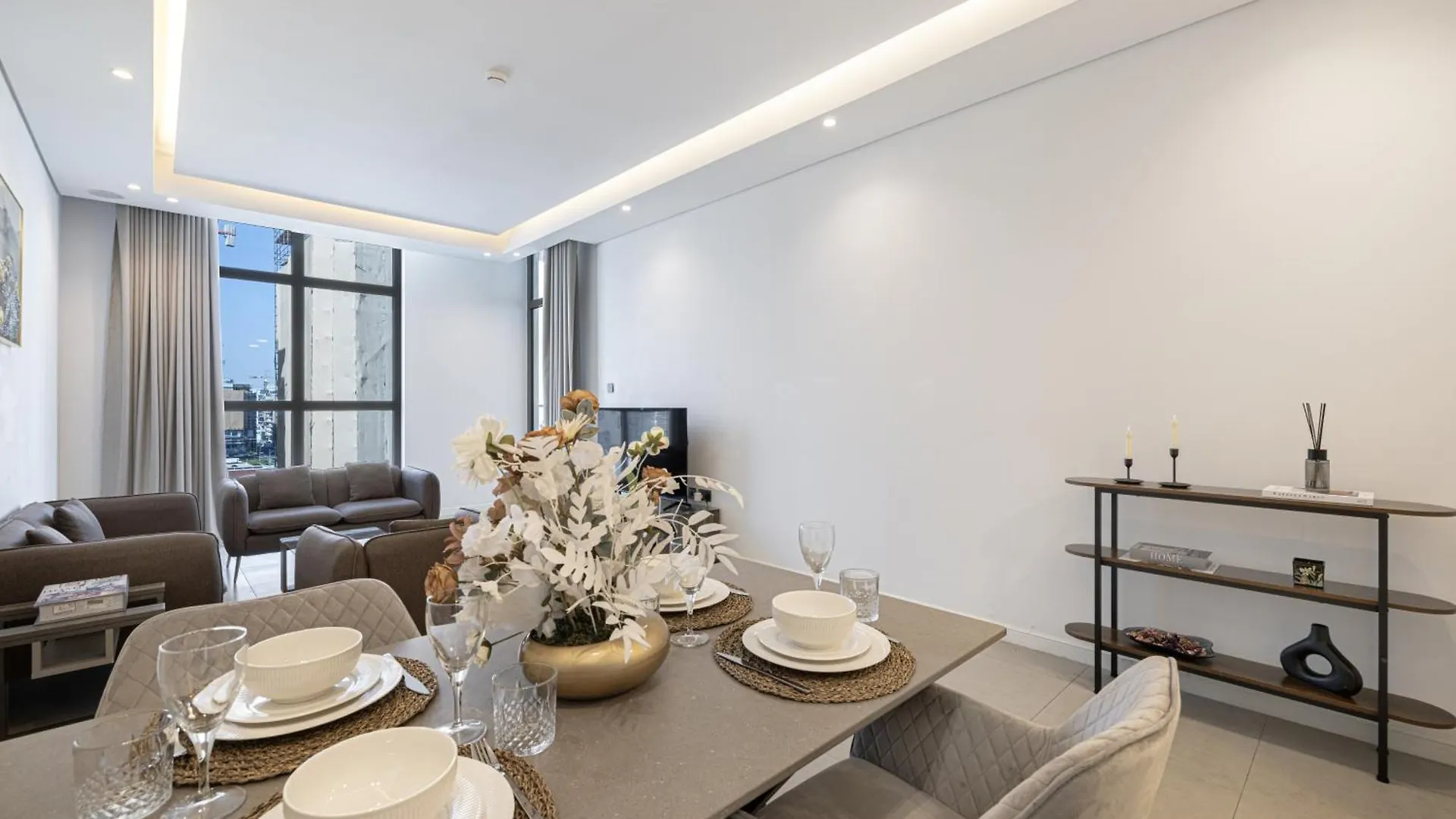 Daniels 2Br At Jumeirah Garden City Dubai
