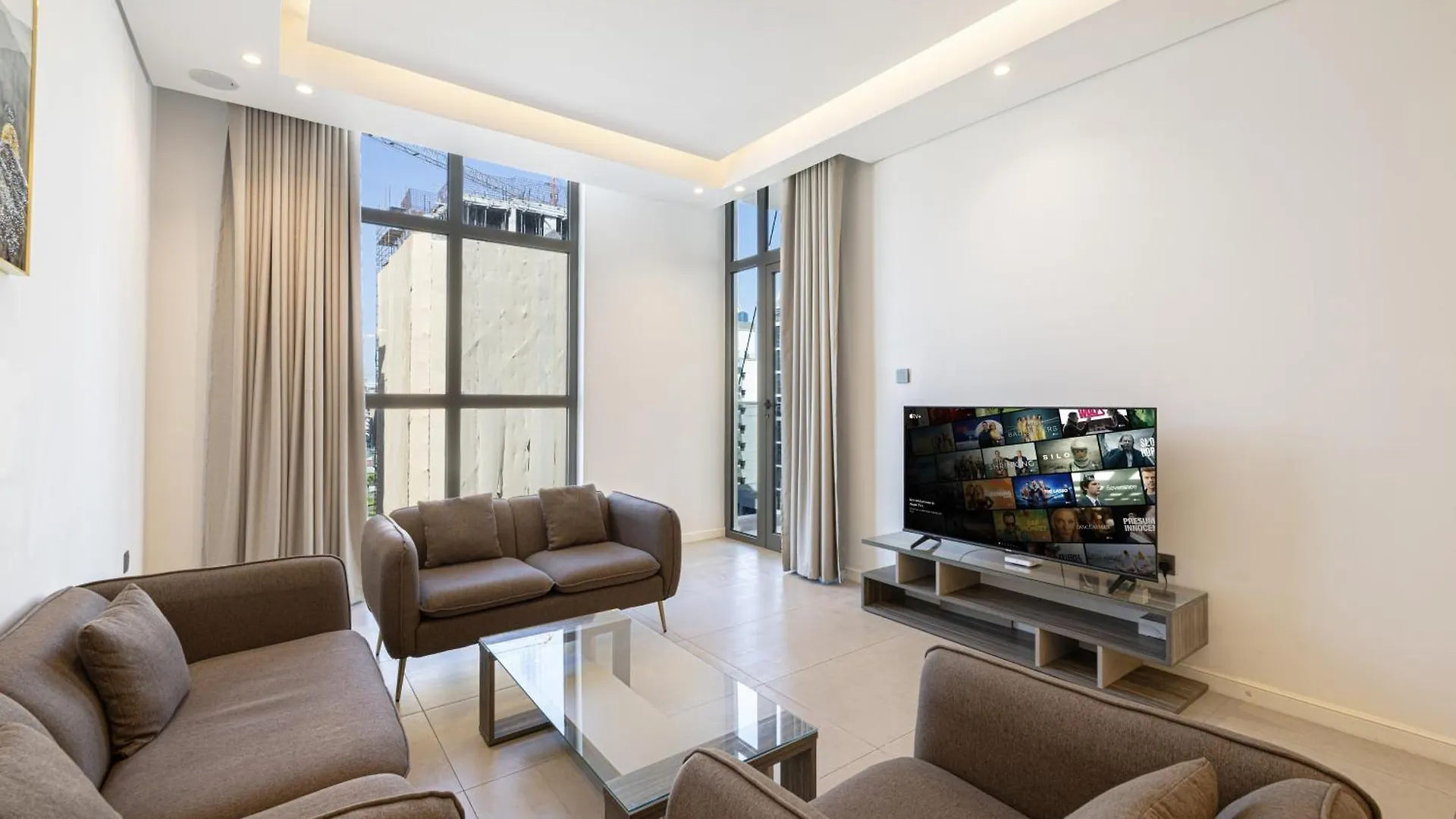 Daniels 2Br At Jumeirah Garden City location